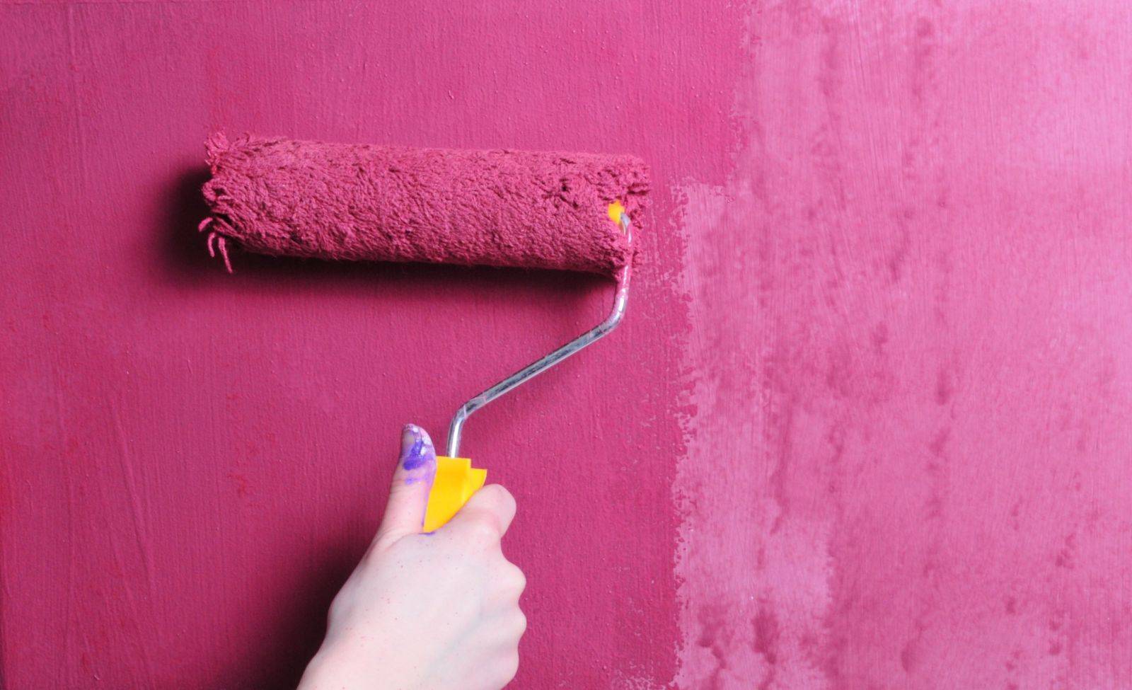10 советов какая краска лучше для обоев под покраску