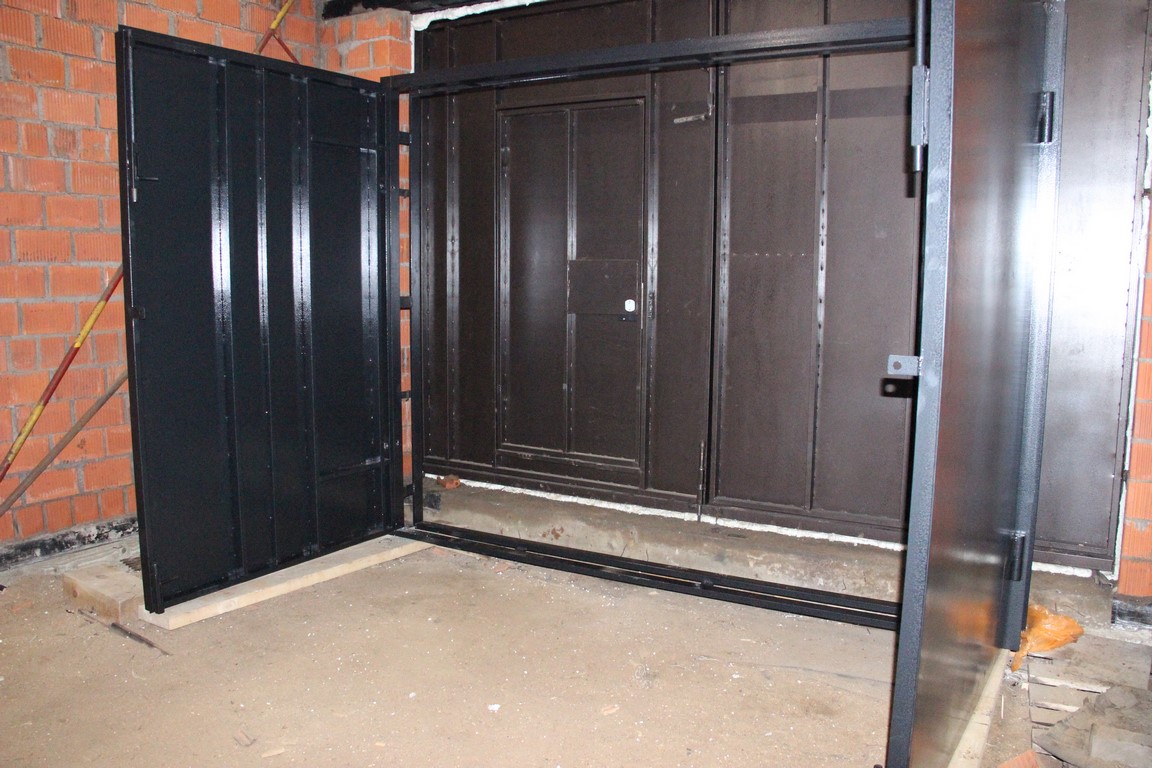 Как правильно выбрать ворота для гаража в частном доме