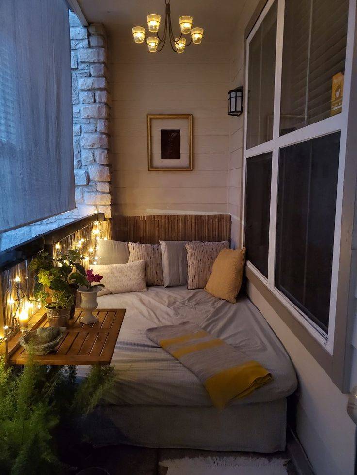 Спальня на балконе – современная экзотика