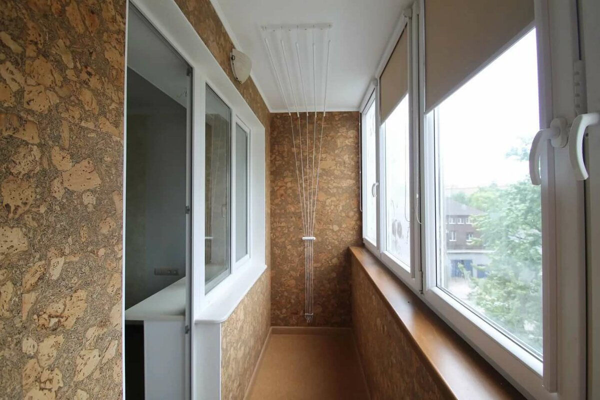 Чем обшить балкон внутри пошагово своими руками (80 фото): пластиковыми панелями, ламинатом, сайдингом, вагонкой